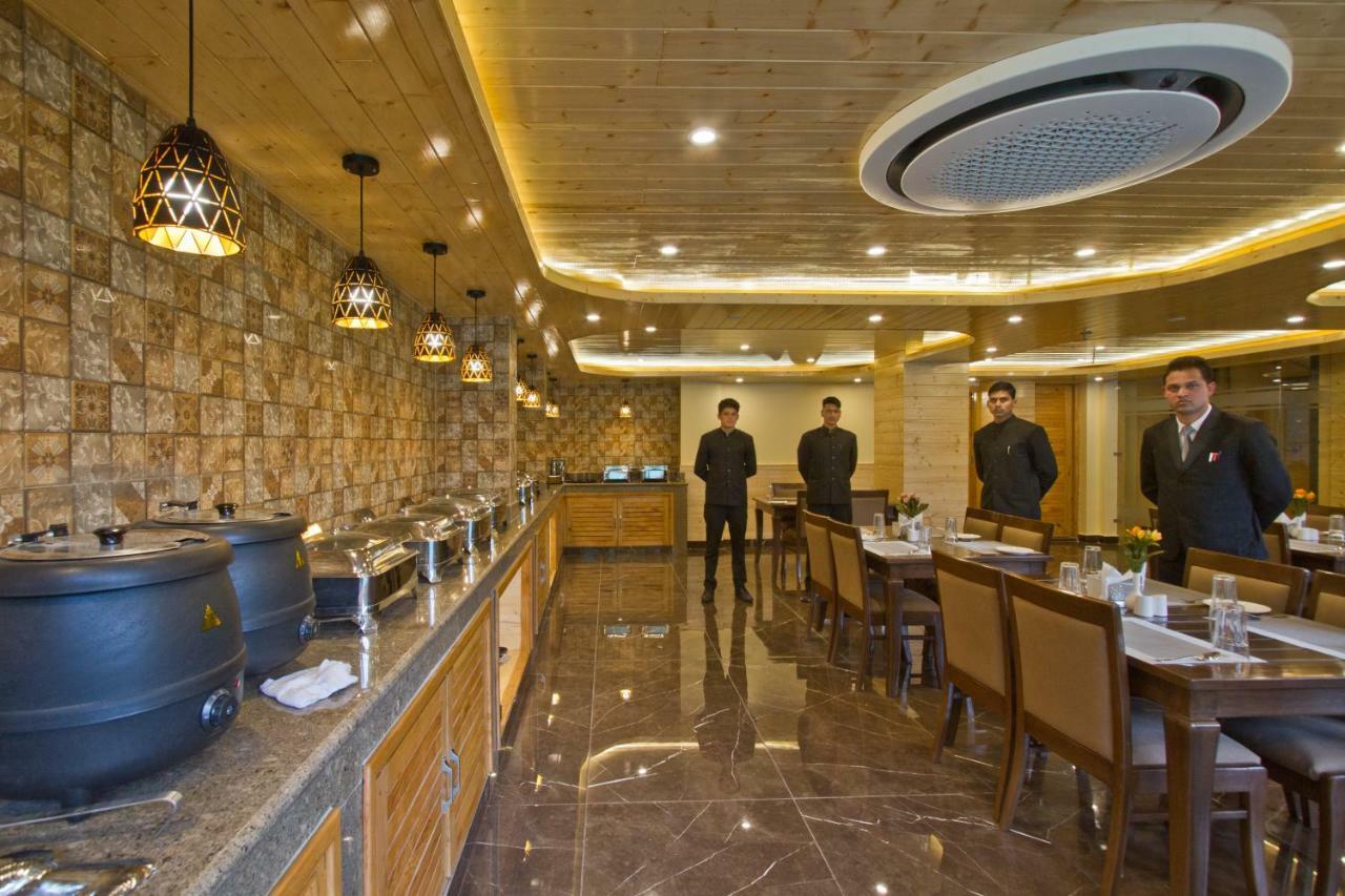 The Holiday Villa Resorts & Spa Manali  Luaran gambar